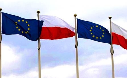 poland_eu_flags_poles-445x275